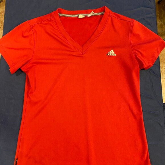 adidas Tops - ADIDAS Clima365 ATHLETIC Top Shirt T-Shirt RED Short Sleeve V-neck Womens SMALL